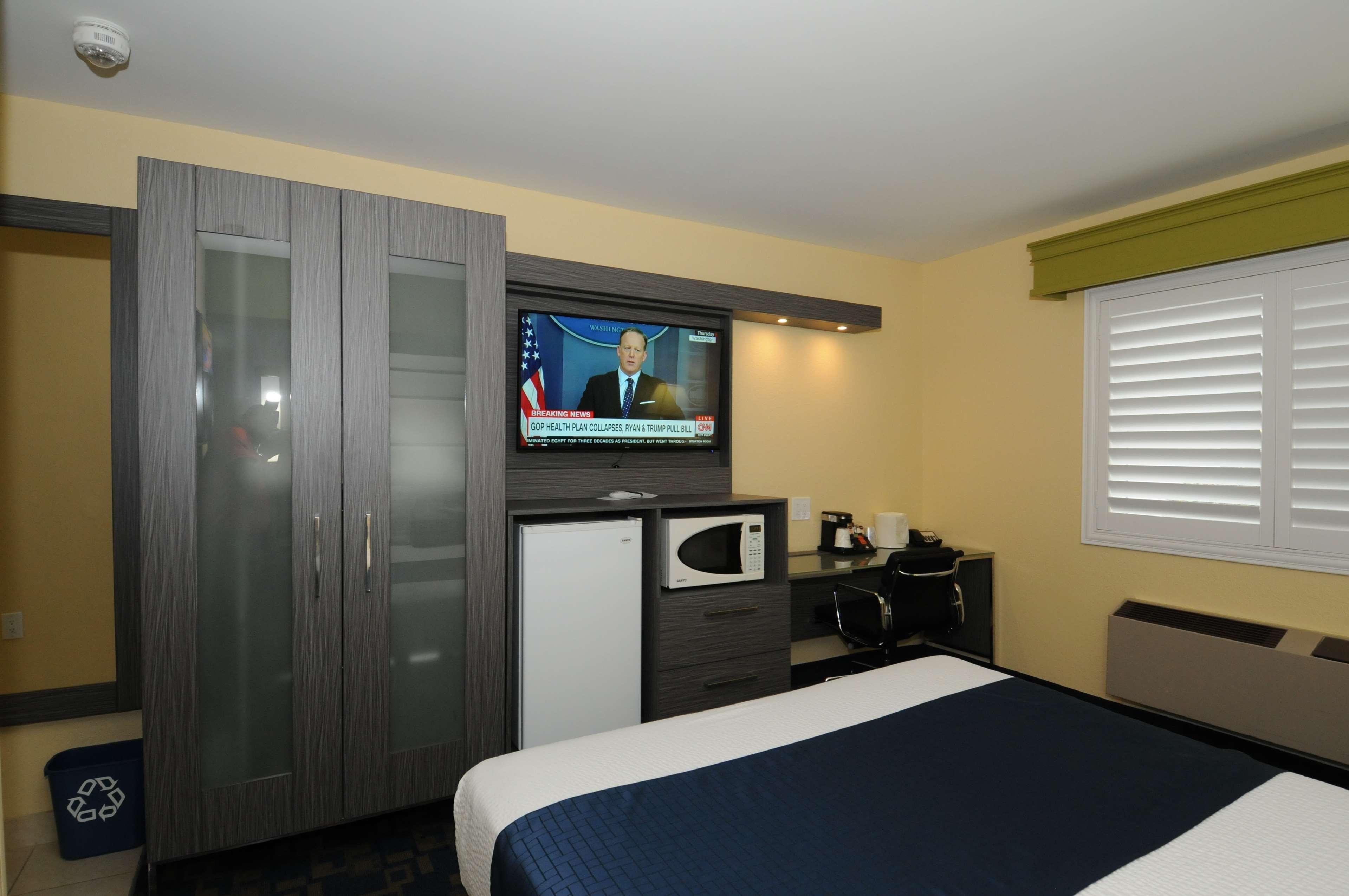 Best Western Antelope Inn & Suites Red Bluff Luaran gambar