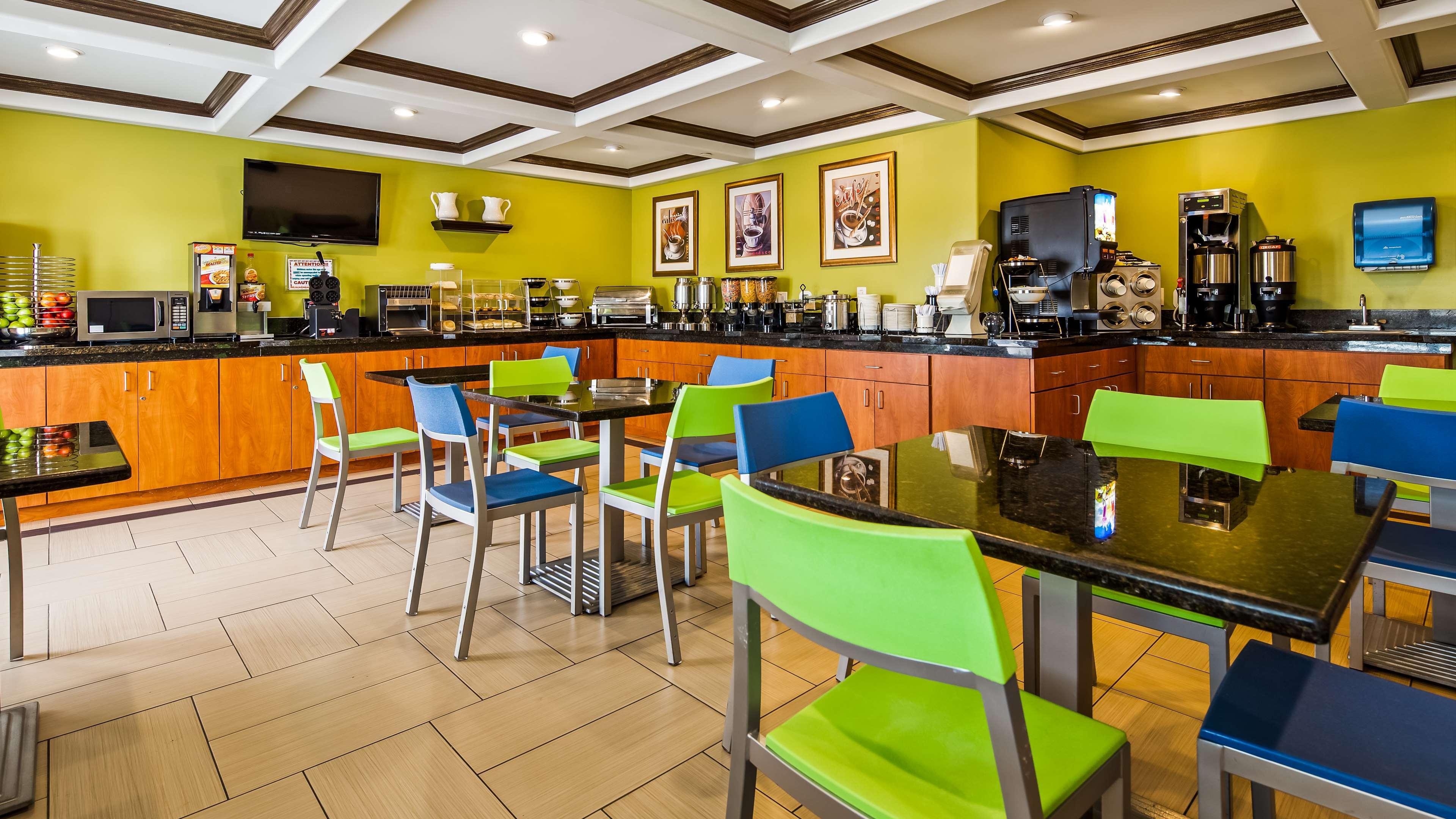 Best Western Antelope Inn & Suites Red Bluff Luaran gambar