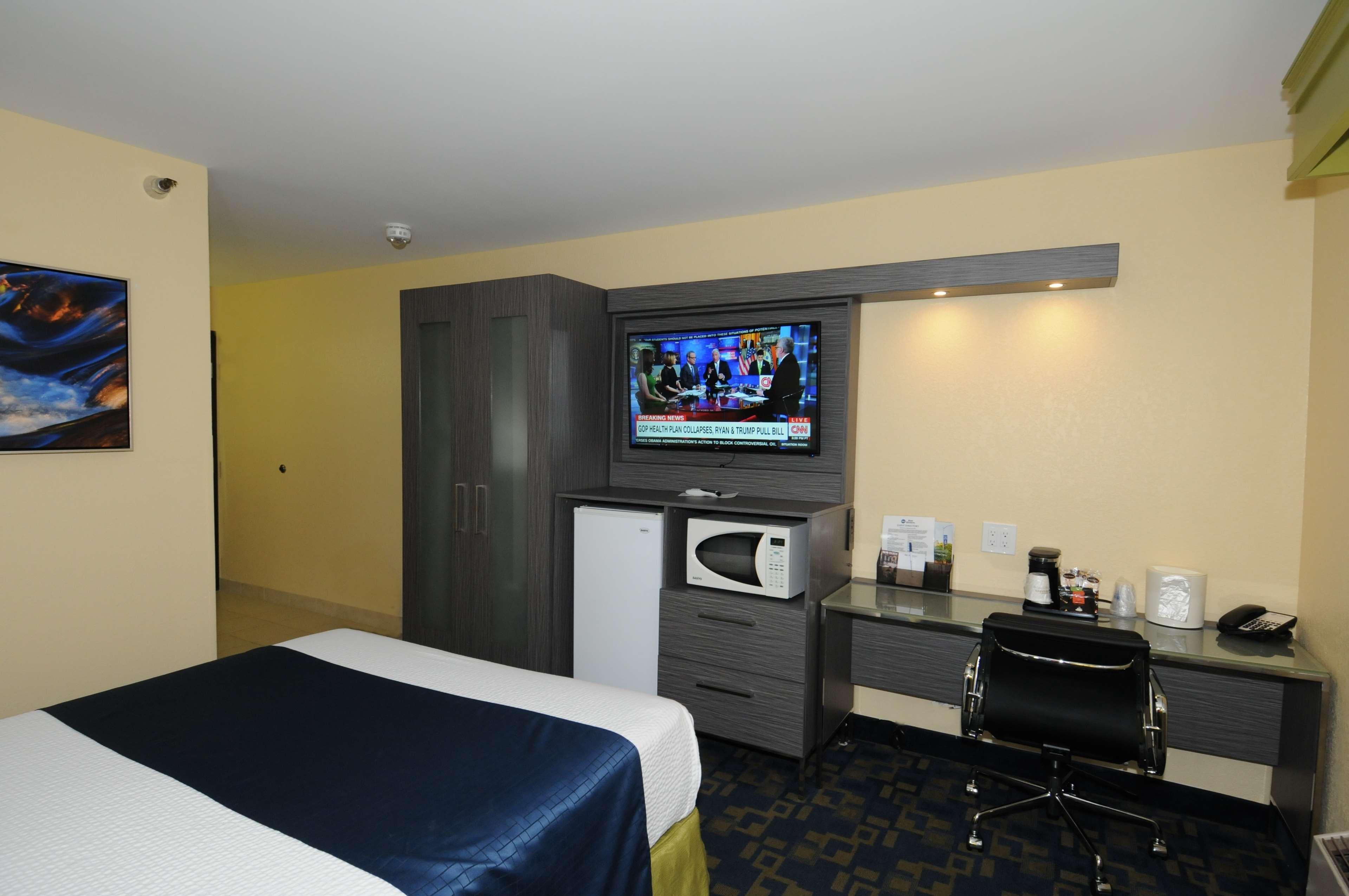Best Western Antelope Inn & Suites Red Bluff Luaran gambar